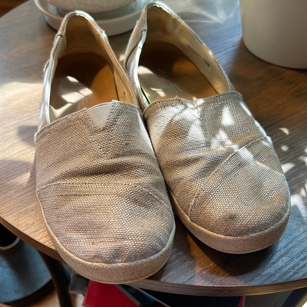 Toms rose gold slip-ons, Size 8.5
